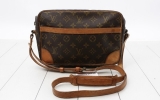 【激安訳あり品】Louis Vuitton　トロデカロ27ショルダーバッグ